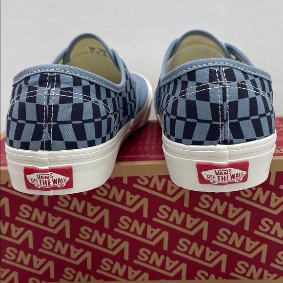 Vans • Men’s Authentic WACK DBLUE
VN000D7Y BLU Sneakers - Picture 14 of 16